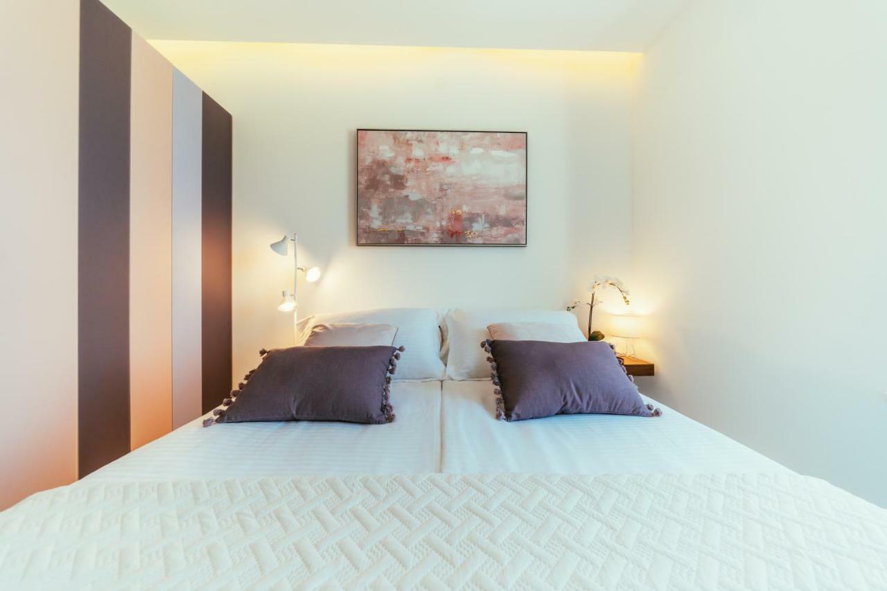 Unique Luxury Designers Apartment Right Next To The Beach Sukošan Esterno foto